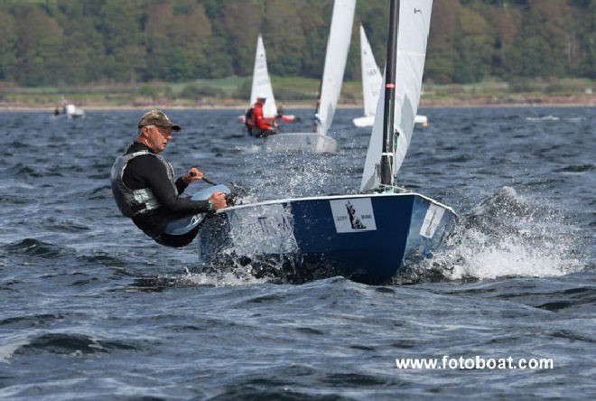 Greg Wilcox &copy; Alan Henderson - copyright http://www.fotoboat.com